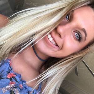 Meet your Posher, Kiley